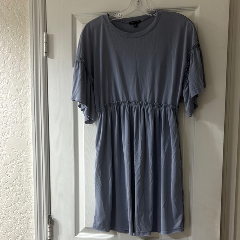 Elegant Blue Ruffled Dress